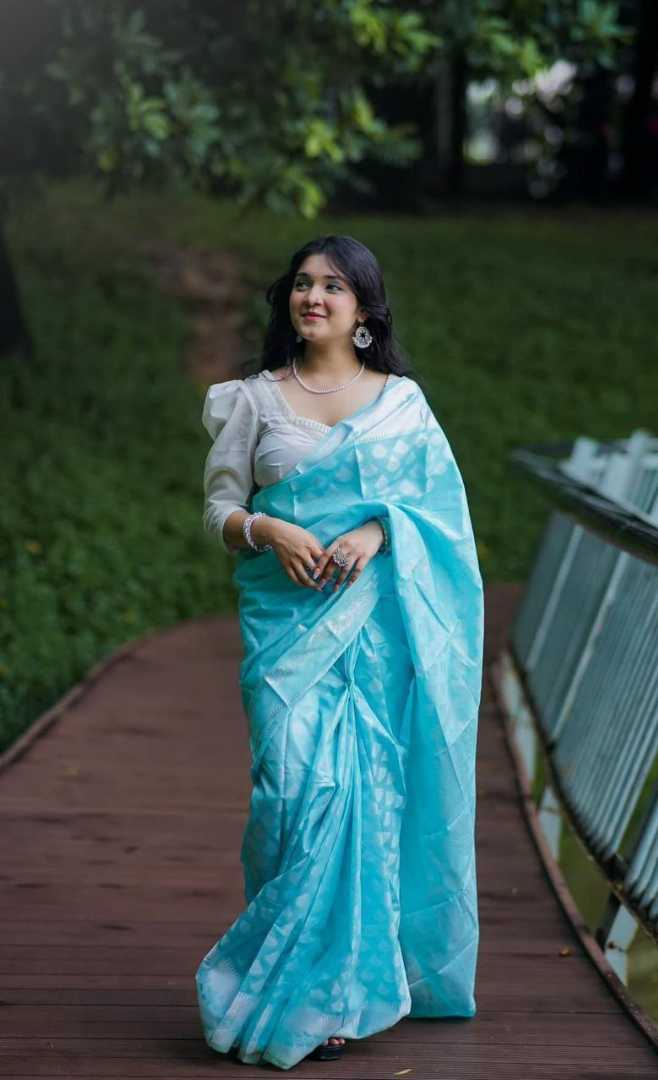 কাতান,শাড়ি,