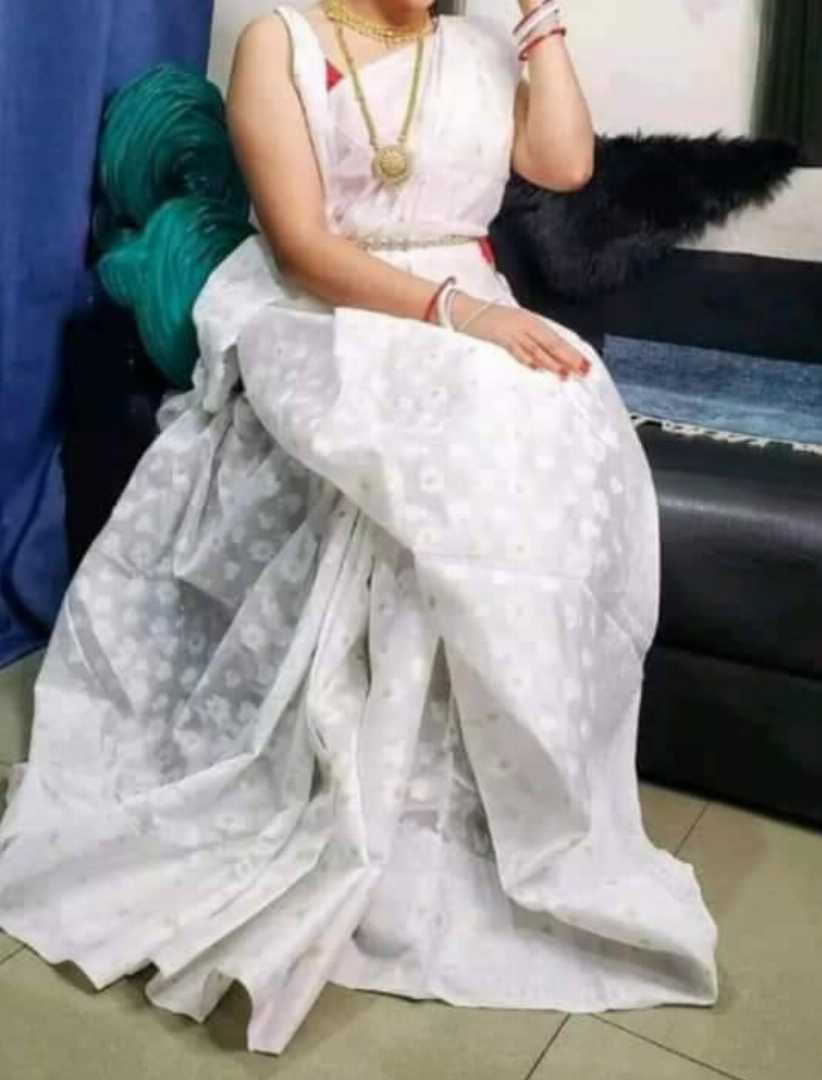 নাক,ফুল,জামদানী,