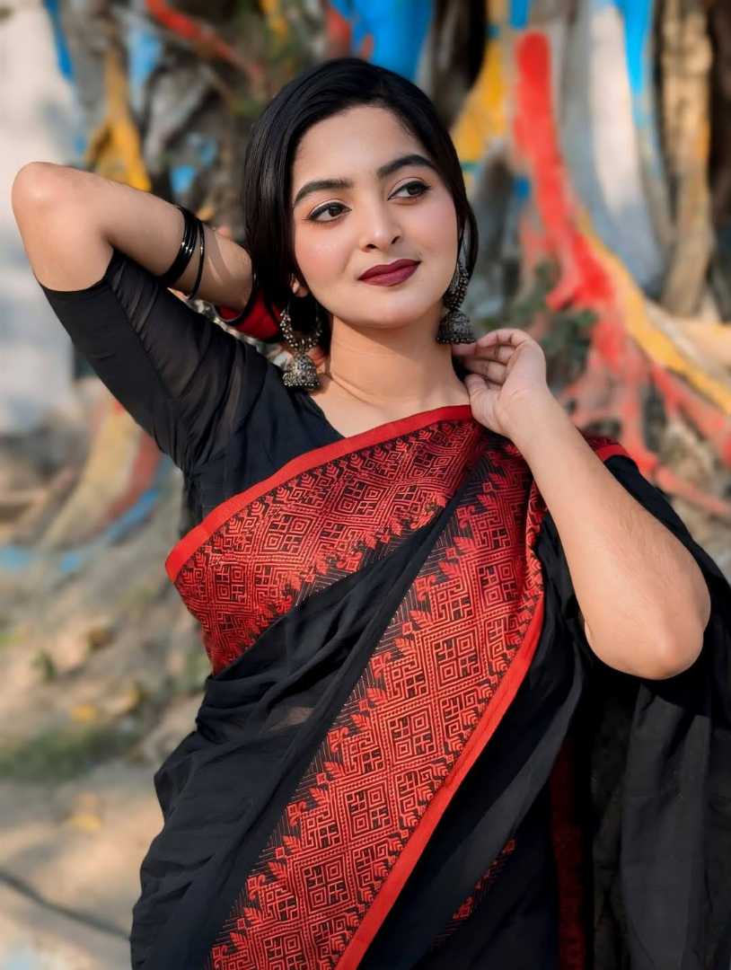 ,হাফ,সিল্ক,নকশি,পাইর,শাড়ি