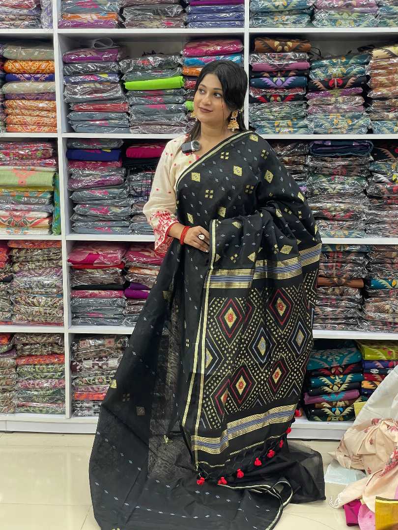 চিত্তরন্জন,হাতের,তাতের,সিল্ক,জামদানী,শাড়ি,ব্লাউজ,পিছসহ