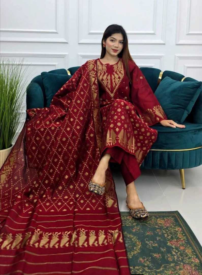 ঢাকাই,জামদানি,থ্রি,পিছ